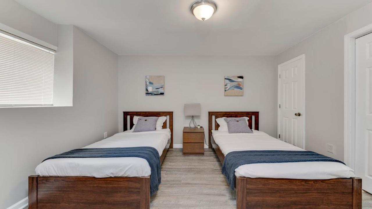Stylish 3Br 3Ba Colonial House By Cozysuites Alexandria Exterior foto