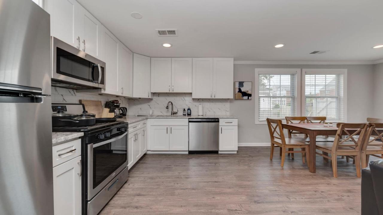 Stylish 3Br 3Ba Colonial House By Cozysuites Alexandria Exterior foto